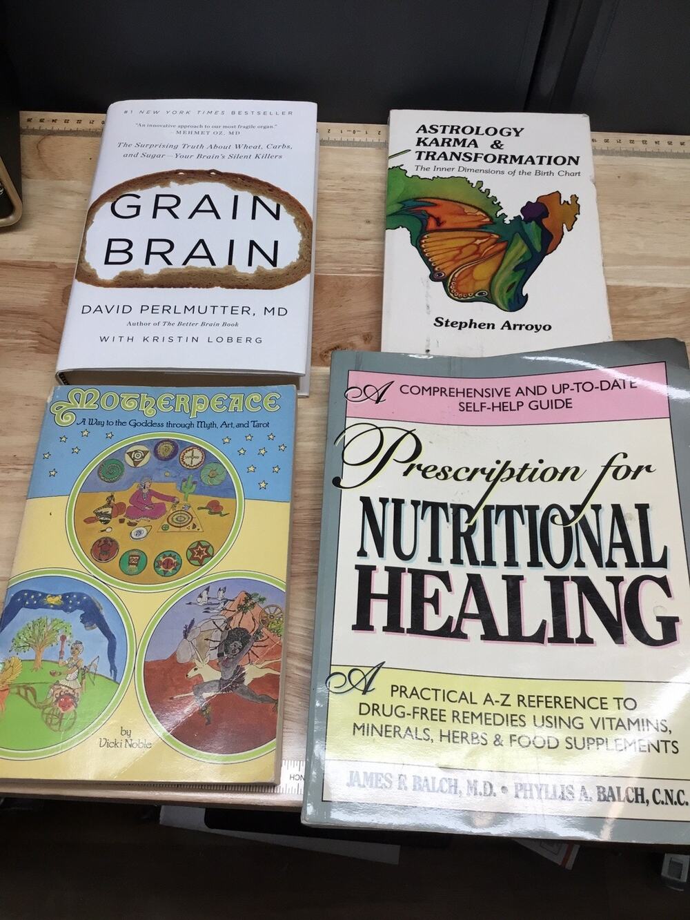 Lot Of Health Books Grain Brain Plus Extras